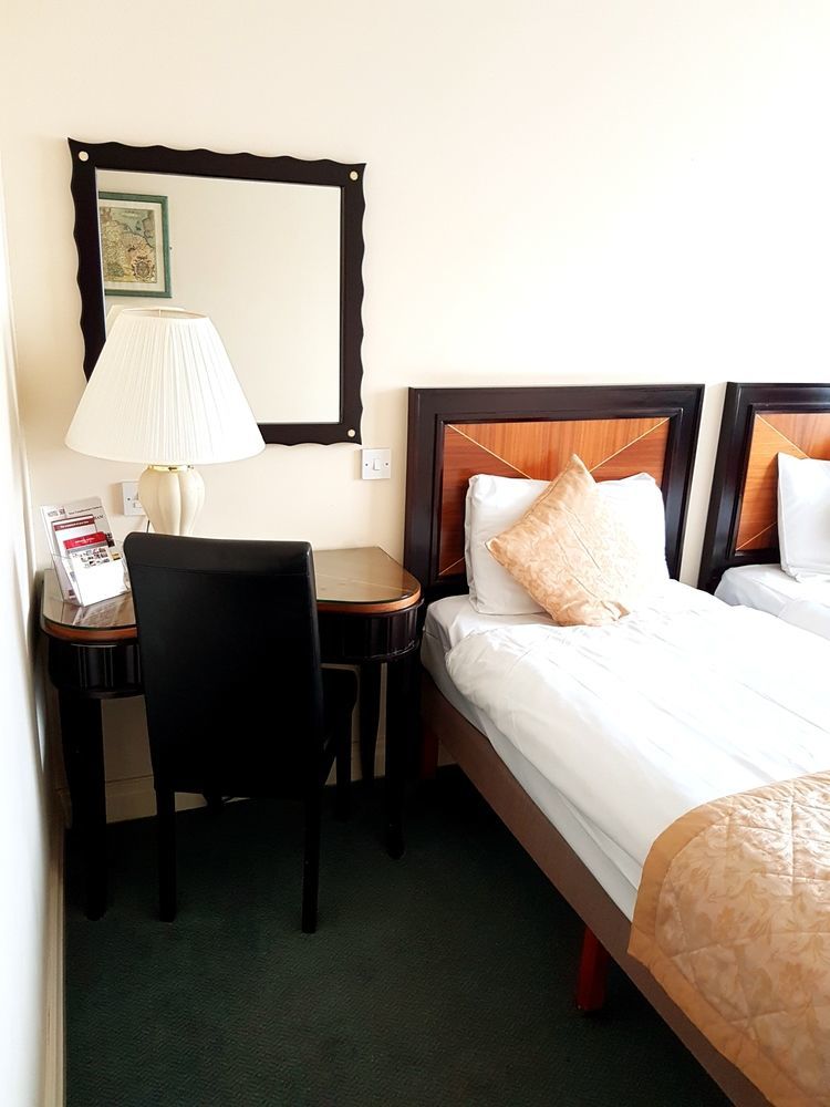 The Ashley Hotel Хейл Экстерьер фото
